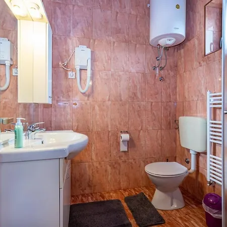 Adamovic With Shared Pool Guest house Umag
